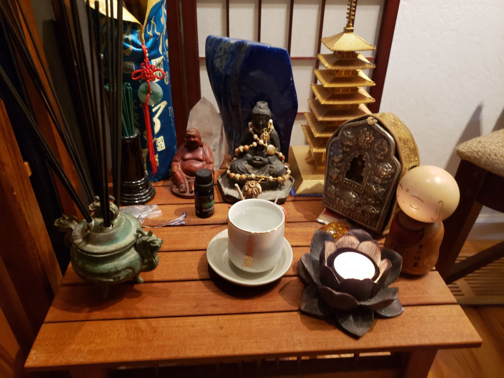 20190702_altar_side